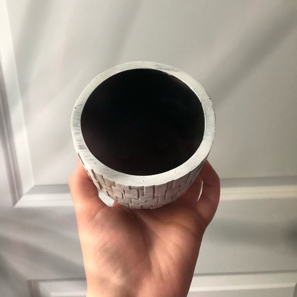 Flower Pots - Picture 3 of 4